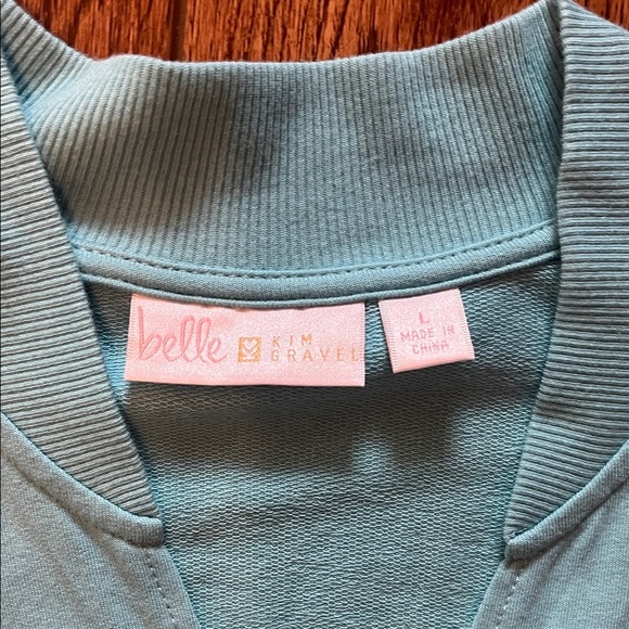 Belle by Kim Gravel Teal Triple Luxe V-Neck Top Large - Picture 2 of 5